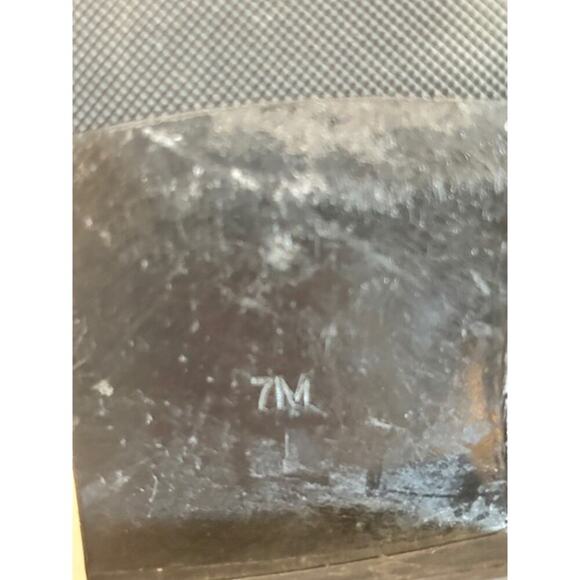 Tory Burch Black Leather Riding Boots Women’s 7M  Gold Buckle & Logo Detail - Picture 11 of 11